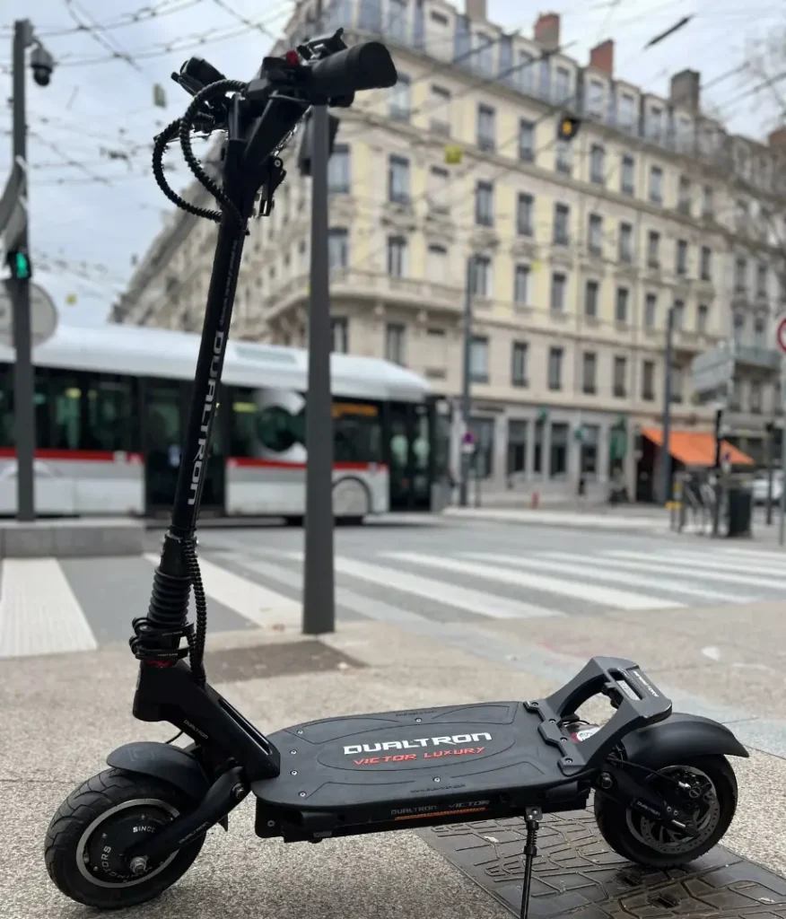 The Dualtron Victor Luxury in a city street