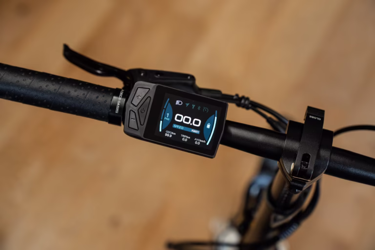 ADO Air 20S Electric Bike 16 KOL00195-ezgif.com-jpg-to-avif-converter
