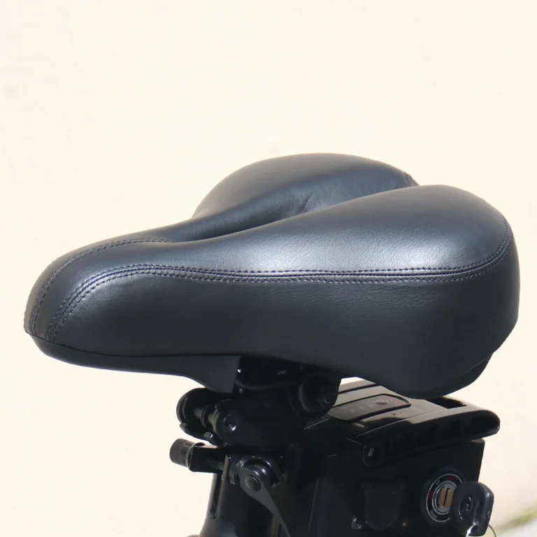 Hidoes seat