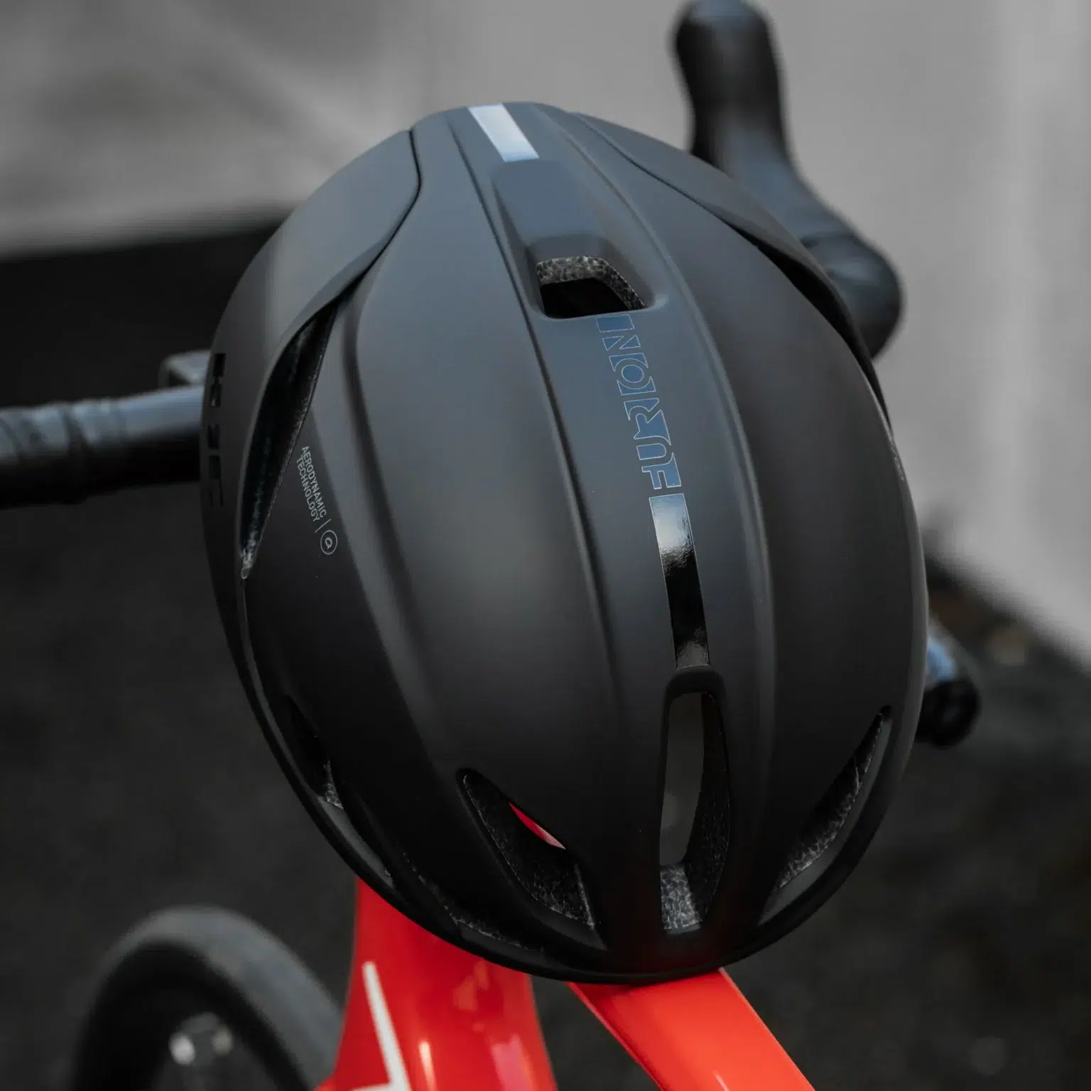 HJC Furion 3 image 2